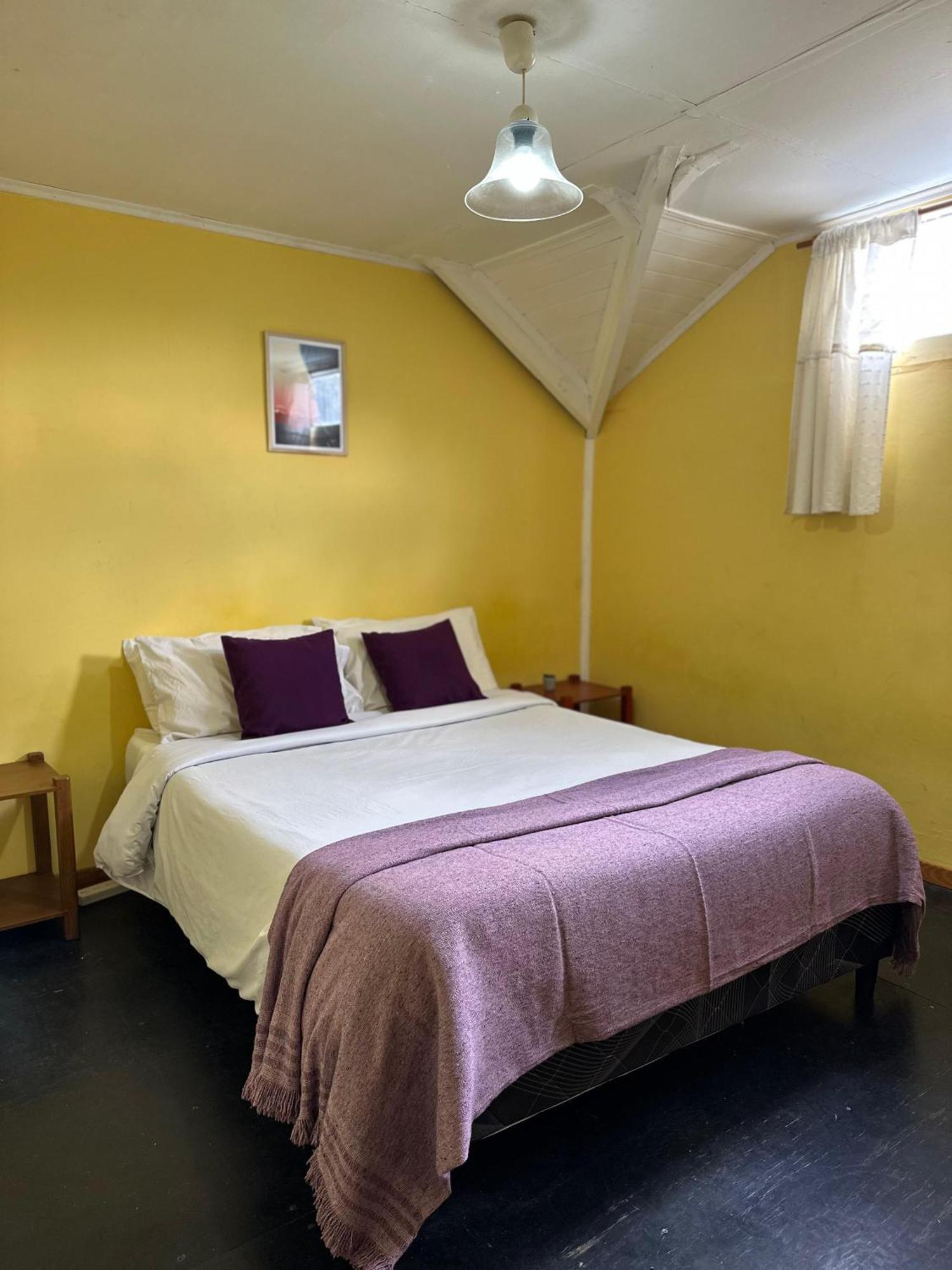 Hostal Wenuy-hosteria ñires El Chaltén